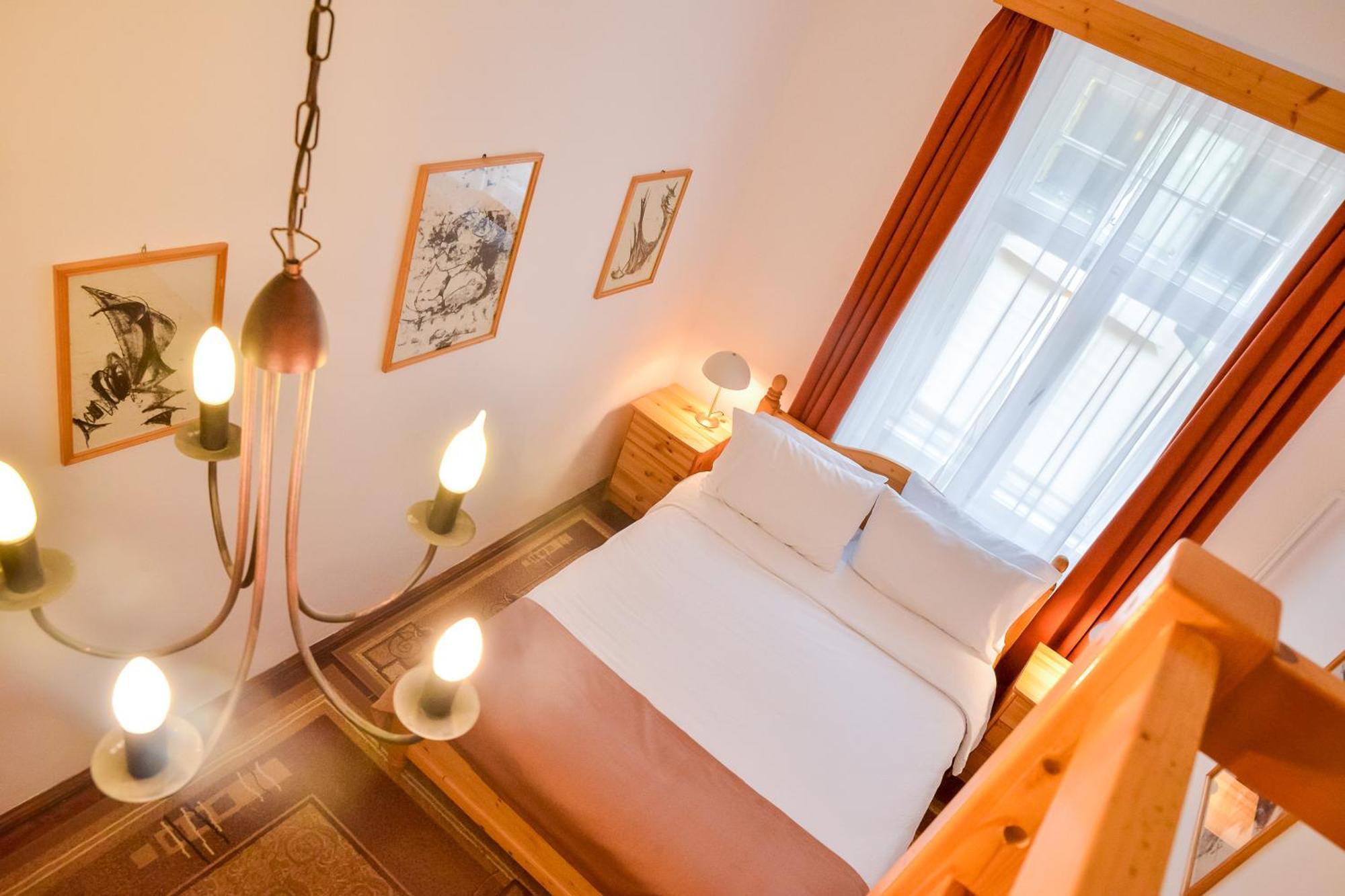 An Der Holztreppe Apartment Sighisoara Ngoại thất bức ảnh