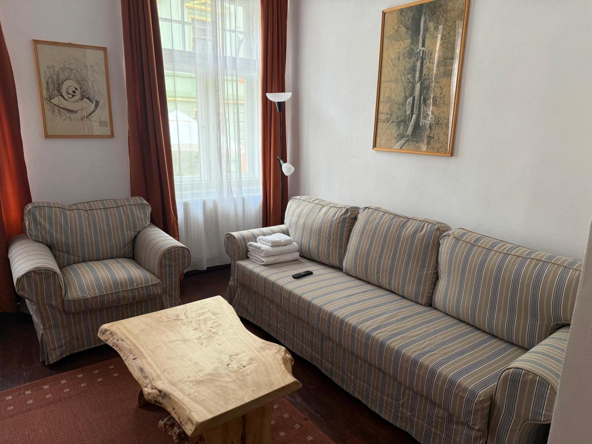 An Der Holztreppe Apartment Sighisoara Ngoại thất bức ảnh