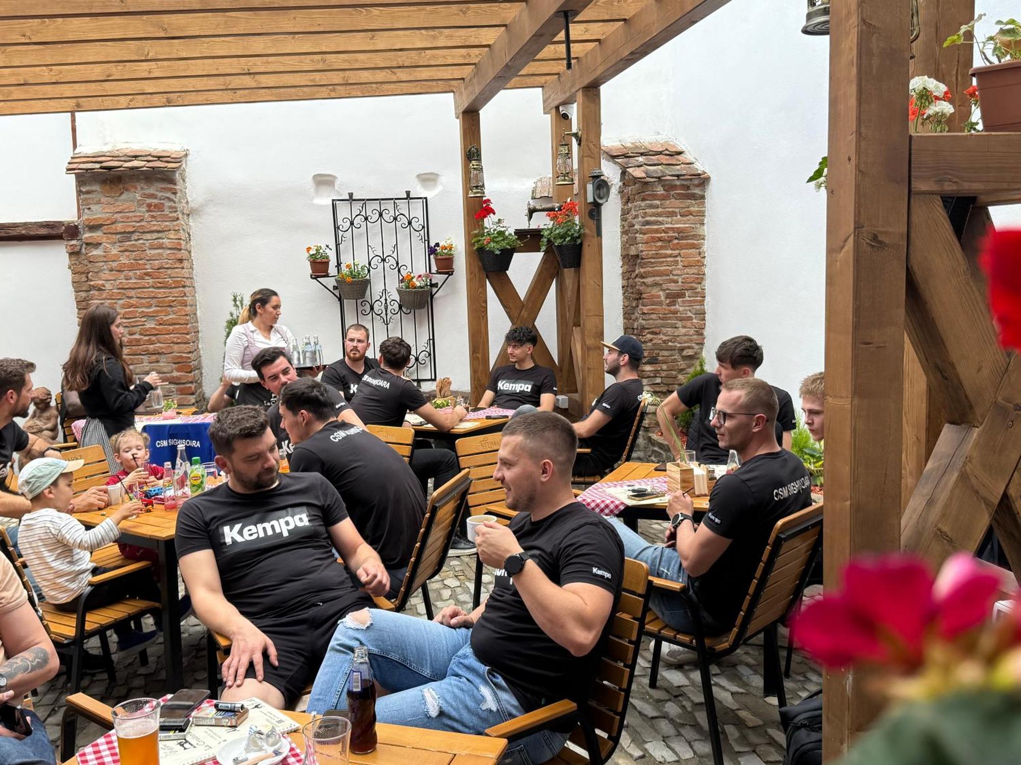 An Der Holztreppe Apartment Sighisoara Ngoại thất bức ảnh